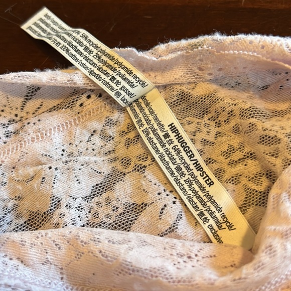 PINK Victoria’s Secret Lace Hiphuggers in Pale Pink - XXL - Picture 4 of 4